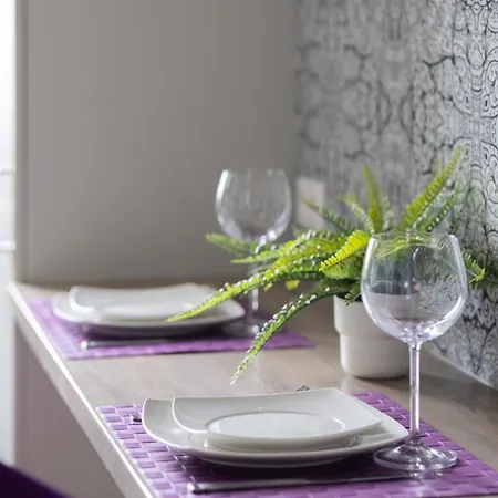 Beautiful Apartment For 4 People By Rent Like Home Warsaw Exterior photo