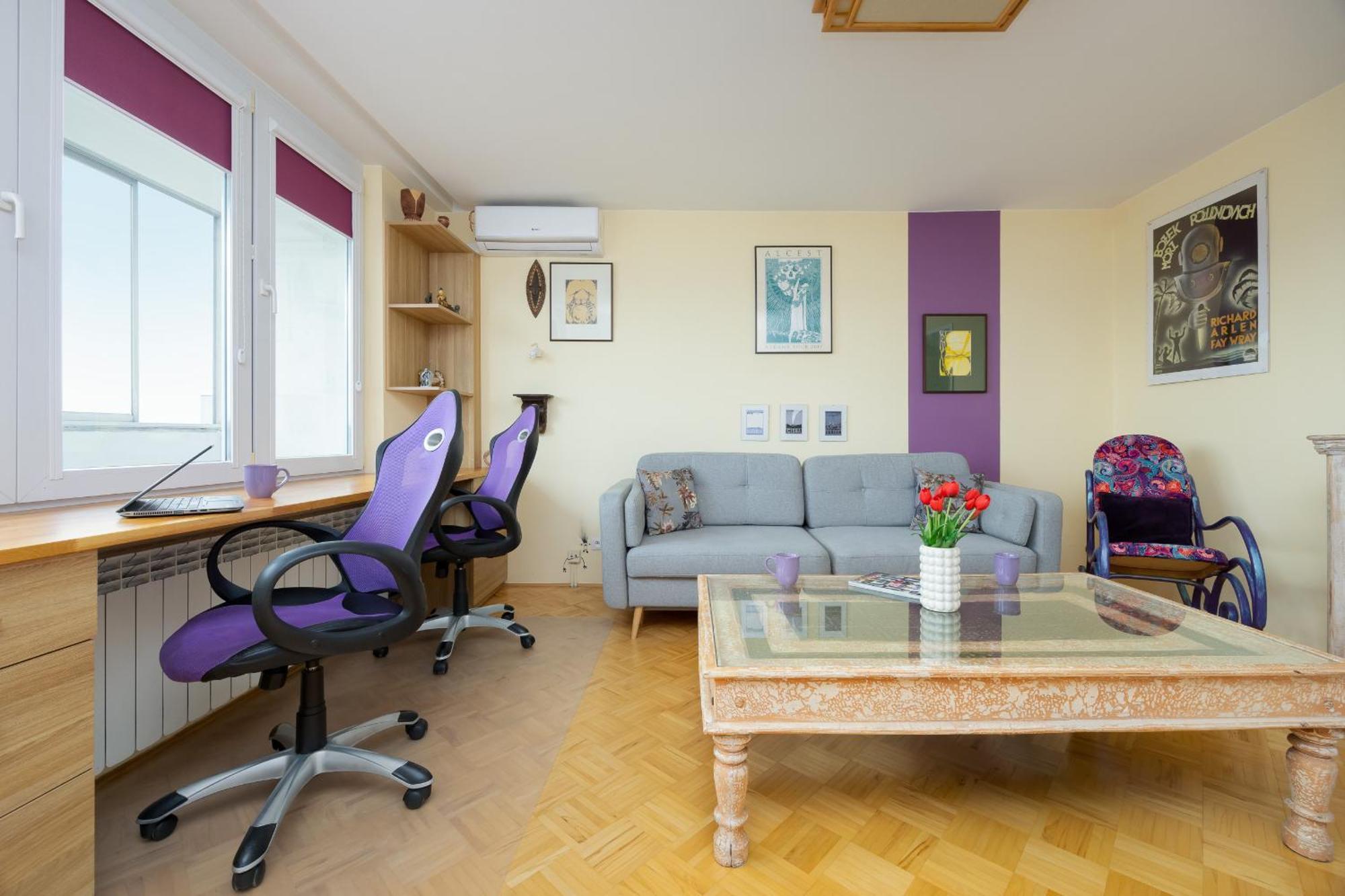 Beautiful For 4 People By Rent Like Apartment